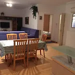 Mary Apartmanhaz Daire