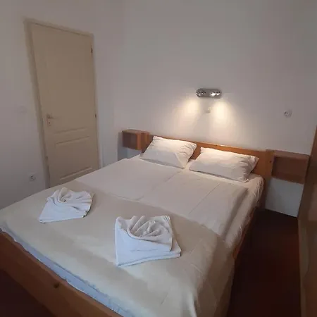 Mary Apartmanhaz * Heviz