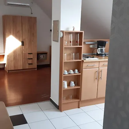 Apartment Mary Apartmanhaz Heviz