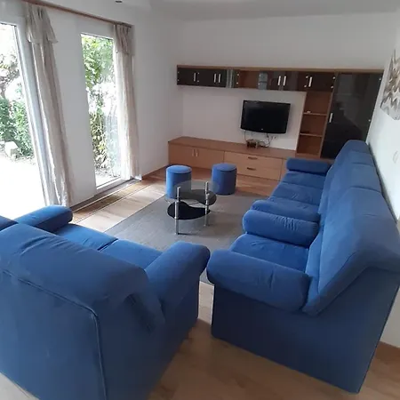 Mary Apartmanhaz Heviz