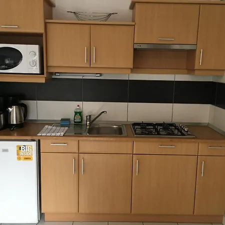 Mary Apartmanhaz