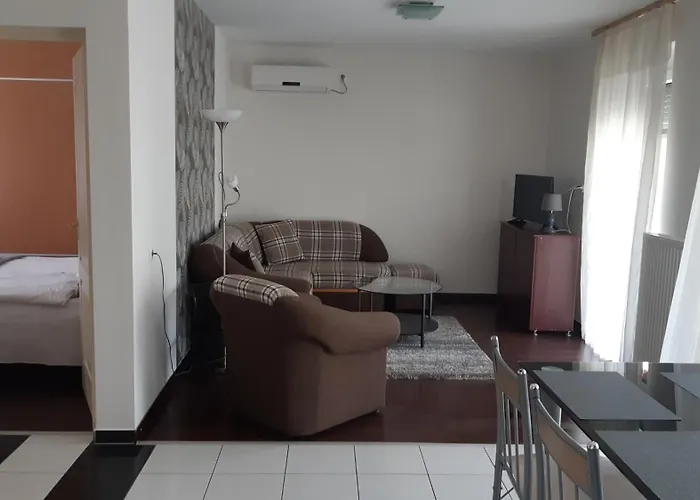 Apartment Mary Apartmanhaz Hévíz