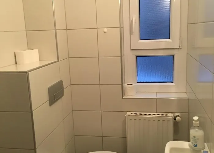 Mary Apartmanhaz ヘーヴィーズ